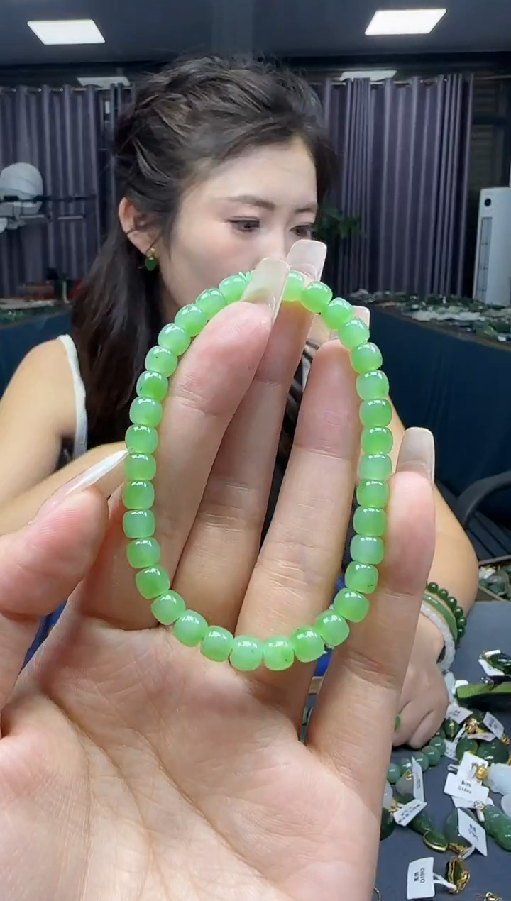 手串未镶嵌和田玉1