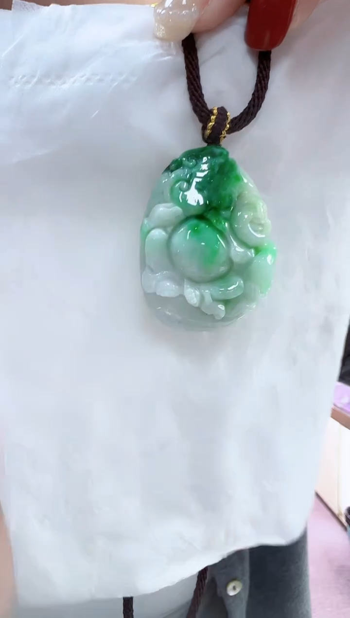 【闪购商品】翡翠颈饰未镶嵌孤品佛公高37宽27+厚13+