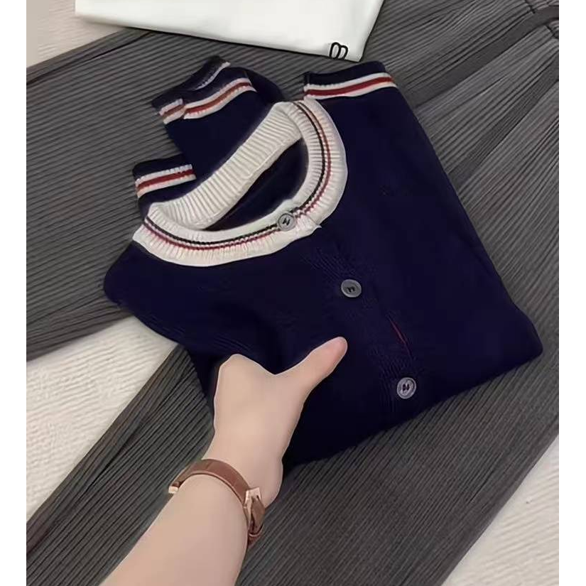 【撞色圆领】春季慵懒撞色圆领单排扣宽松显瘦针织开衫上衣1355