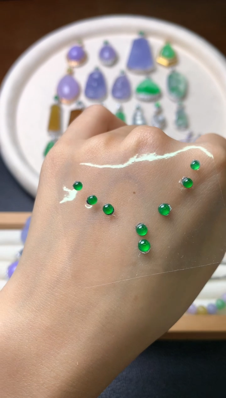 【闪购商品】定制翡翠未镶嵌裸石（镶嵌定制）