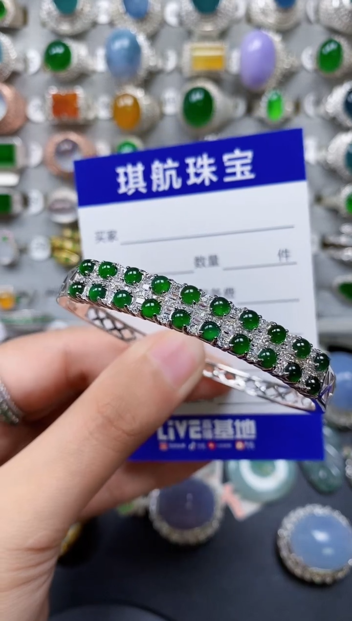 【闪购商品】翡翠手镯银S925镶嵌0343