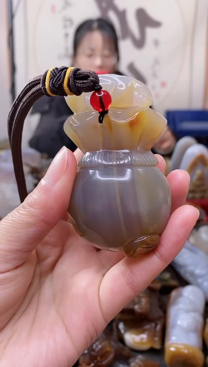 【闪购商品】玛瑙/玉髓颈饰未镶嵌0