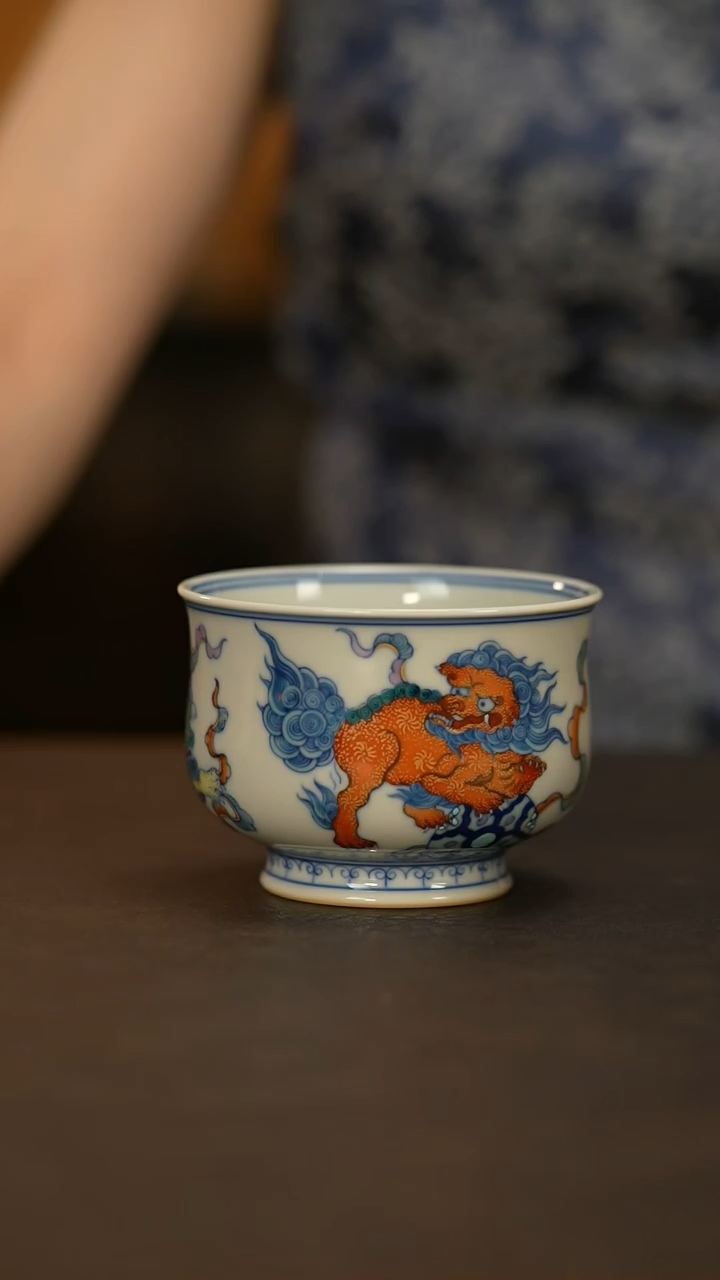 【闪购商品】瓷片             刘建峰