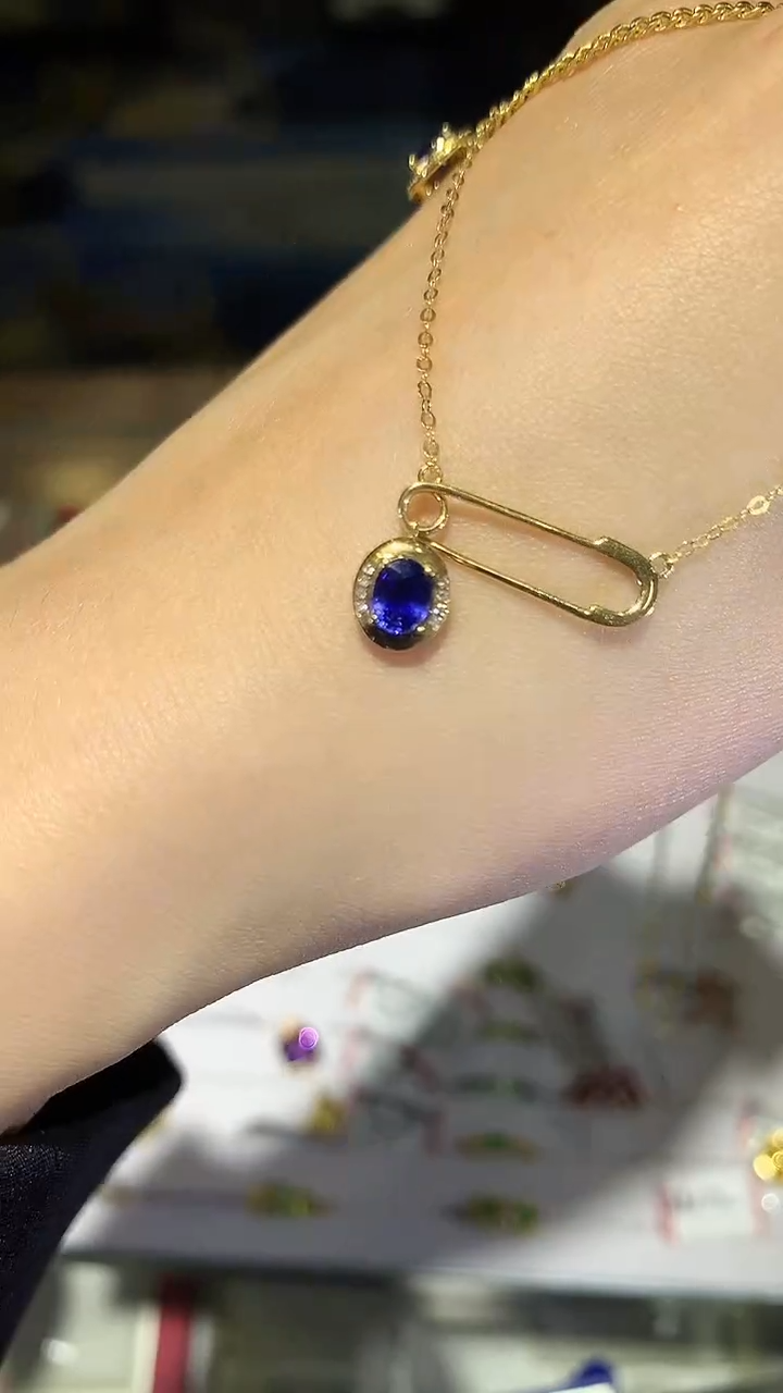 【闪购商品】蓝宝石套链18K金镶嵌蓝宝石套链DZ