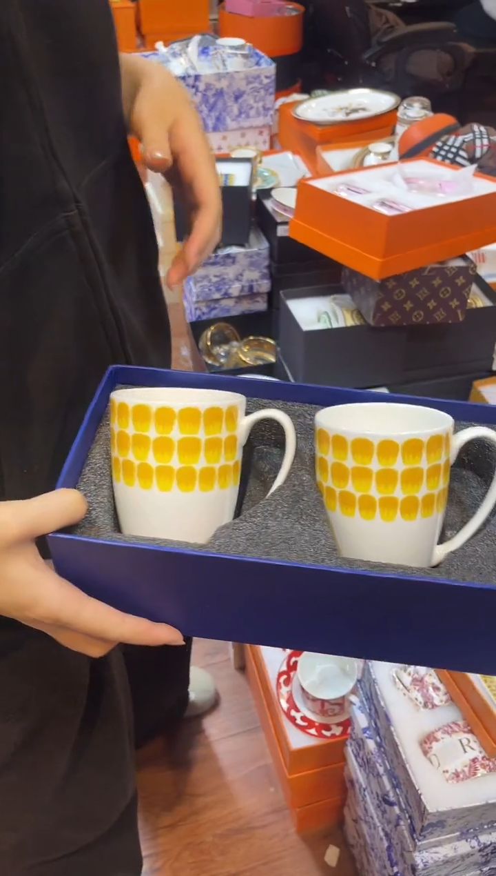 杯鸿辉家品牌瓷器，京东包邮！