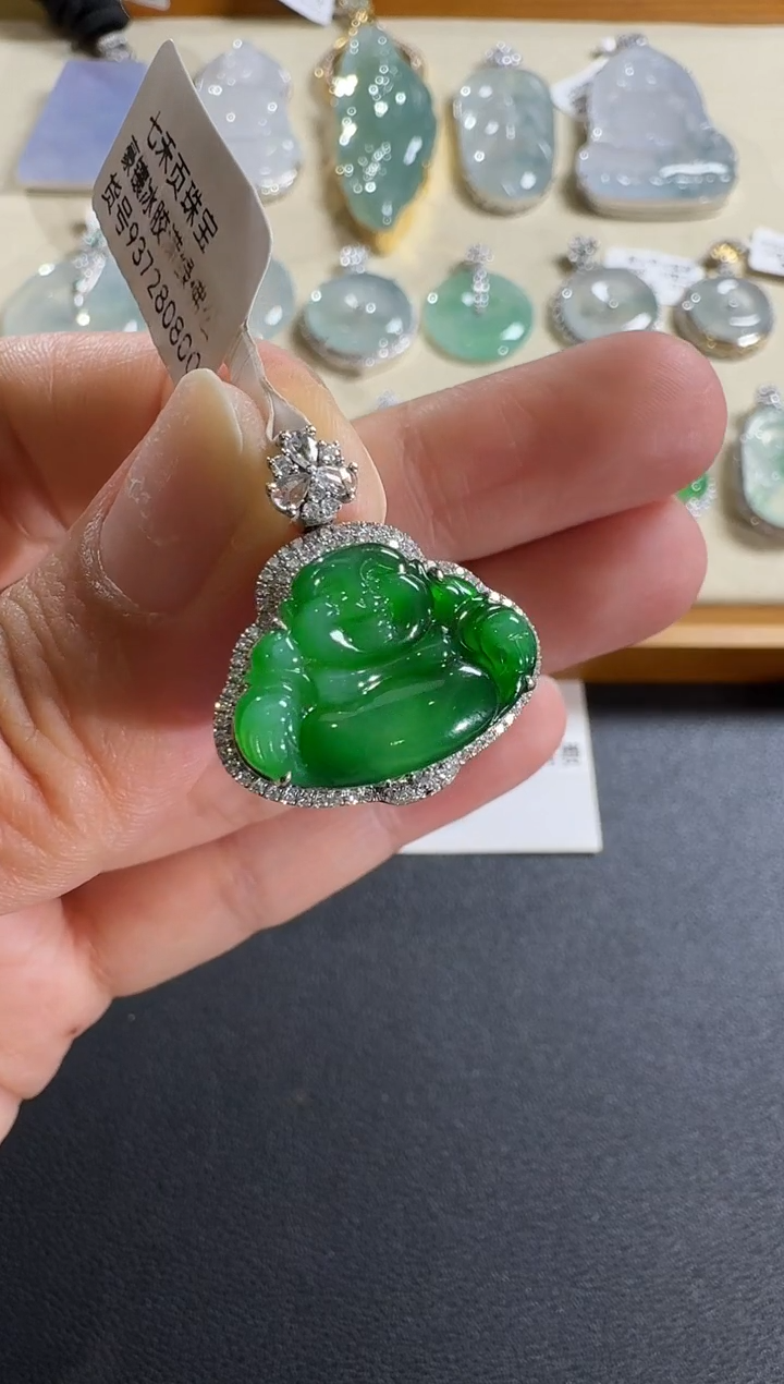 【闪购商品】翡翠吊坠(不含链)18K金镶嵌【源头工厂】钻石镶嵌