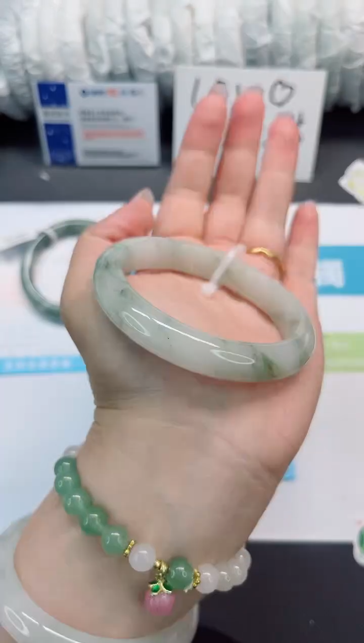 石英质玉手镯未镶嵌242-60.3