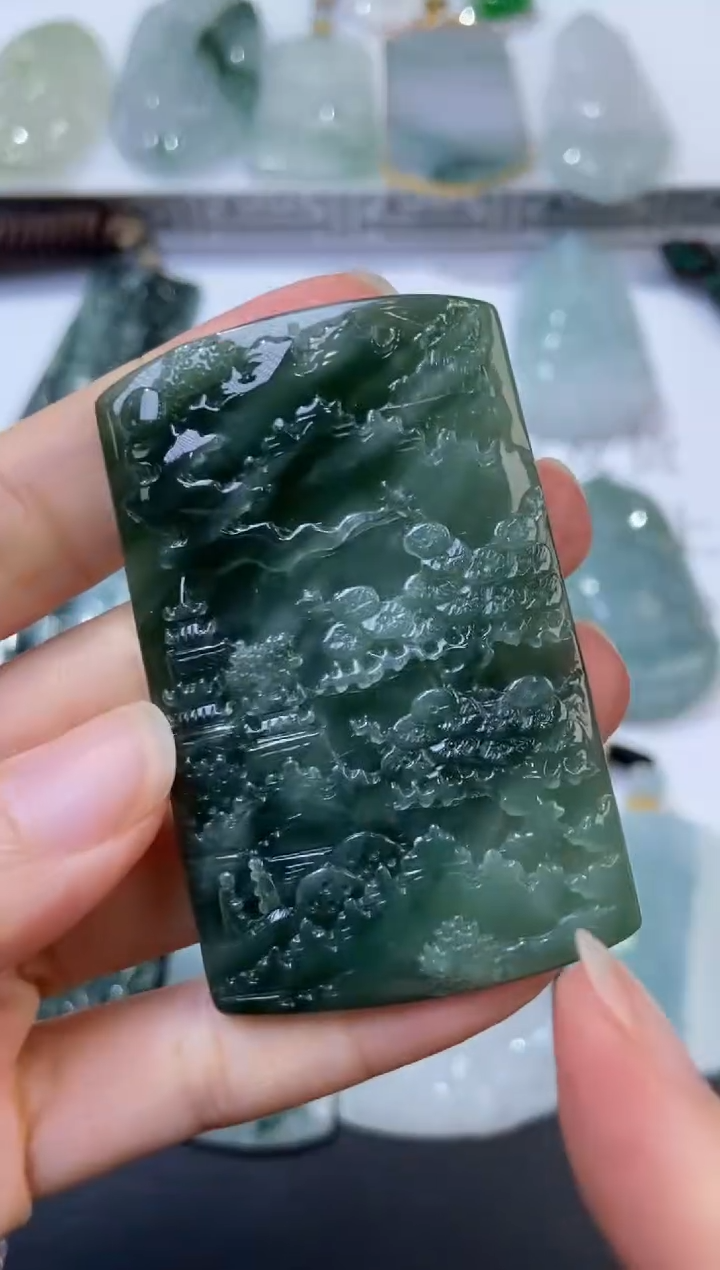 未镶嵌挂件翡翠376616   多人