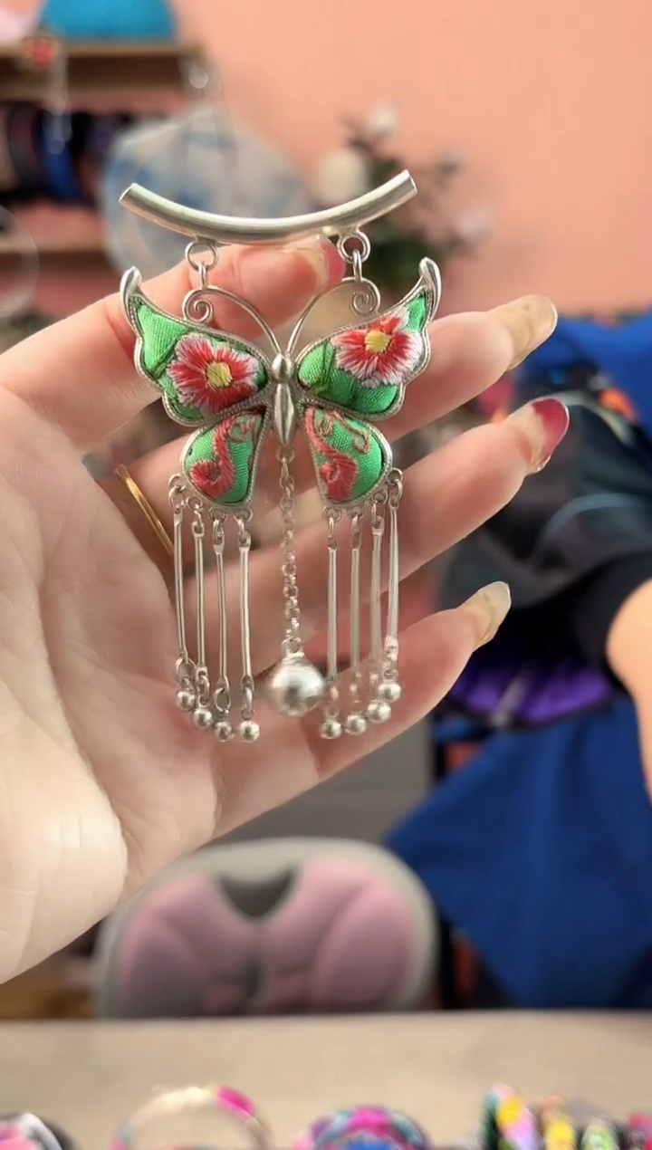 艺枝独绣手工饰品35