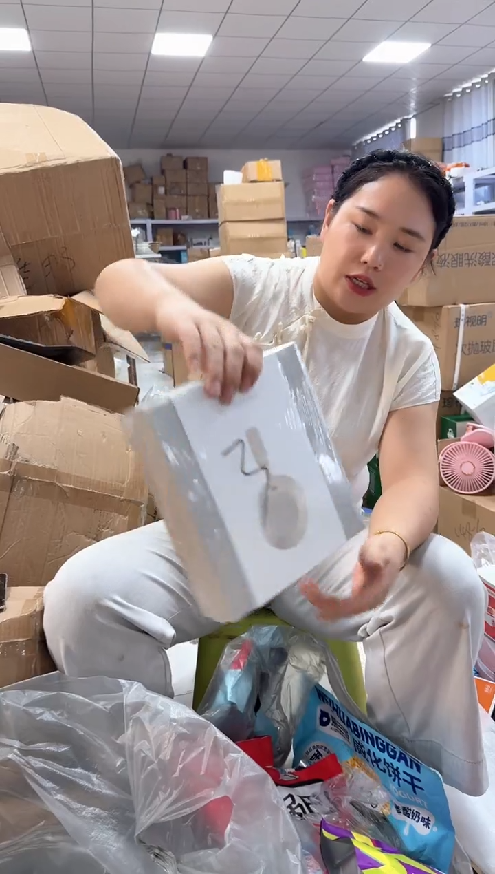 牦牛剖层皮革时尚新款洋气腋下包发图片款