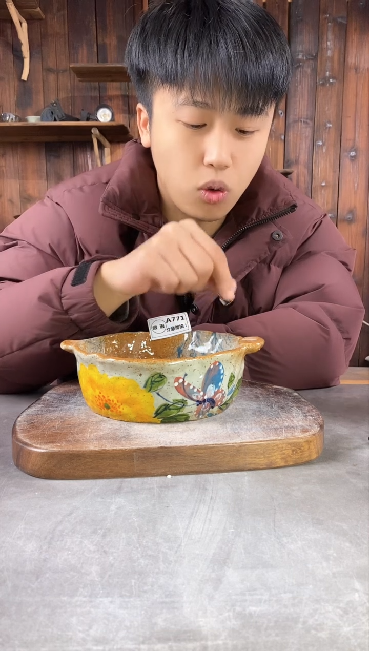 【闪购商品】碗771暇，手工手绘，新年快乐！