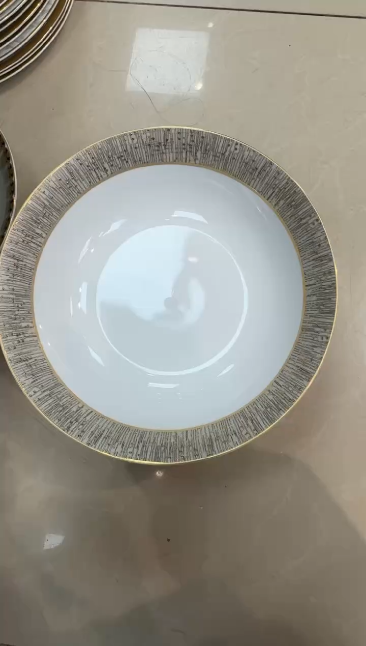 【闪购商品】瓷片9英寸汤碗 高温瓷 平面金