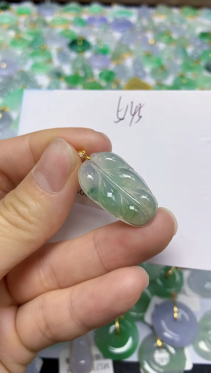 【闪购商品】翡翠挂件18K金镶嵌 天然翡翠A货