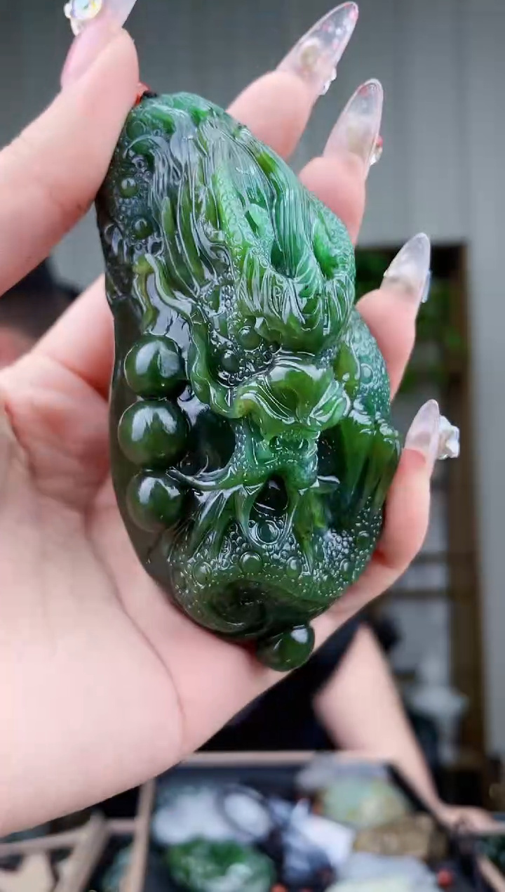 【闪购商品】和田玉挂件未镶嵌拍一发一，多样性发货！