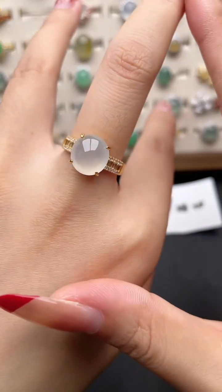 【闪购商品】翡翠戒指银S925镶嵌一物一证一礼盒