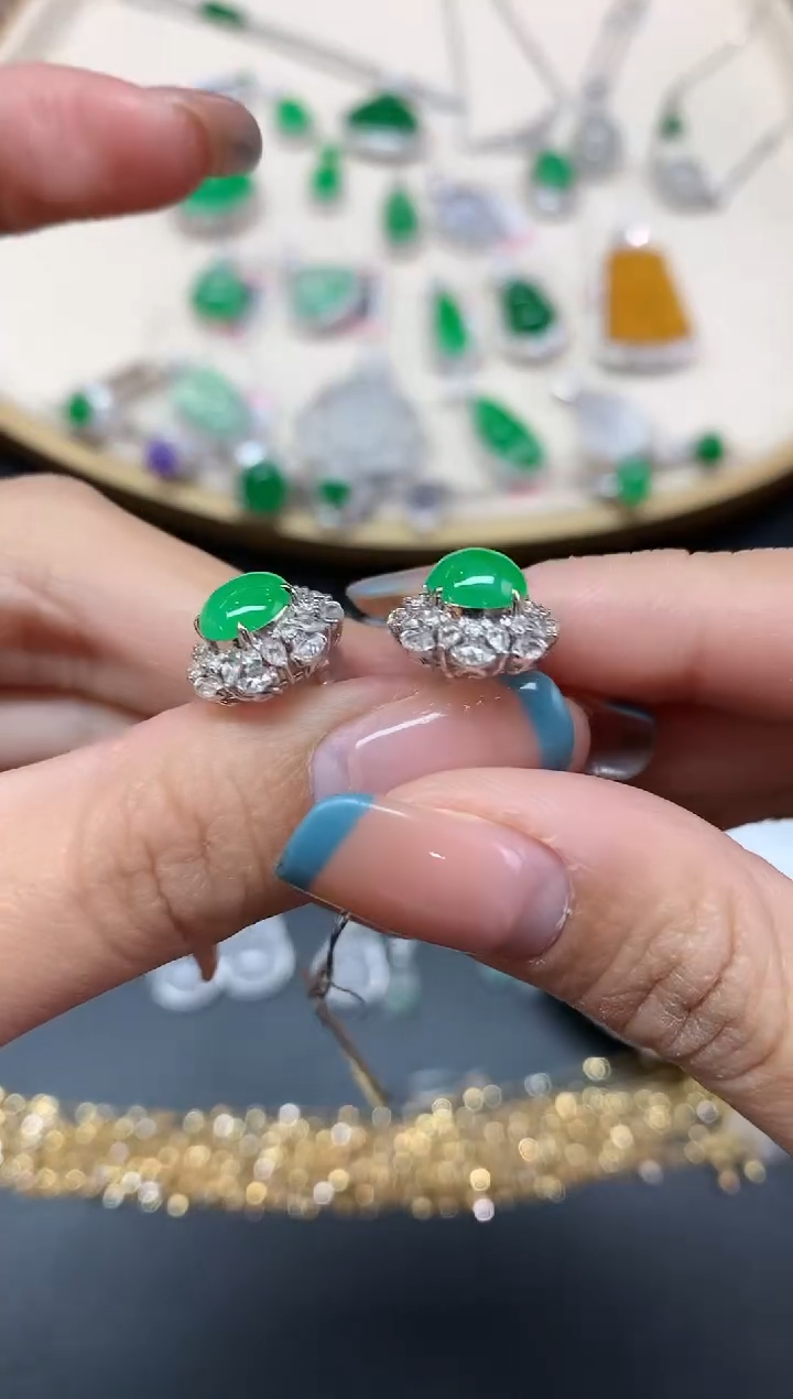 【闪购商品】翡翠耳饰18K金镶嵌耳饰A523|29800