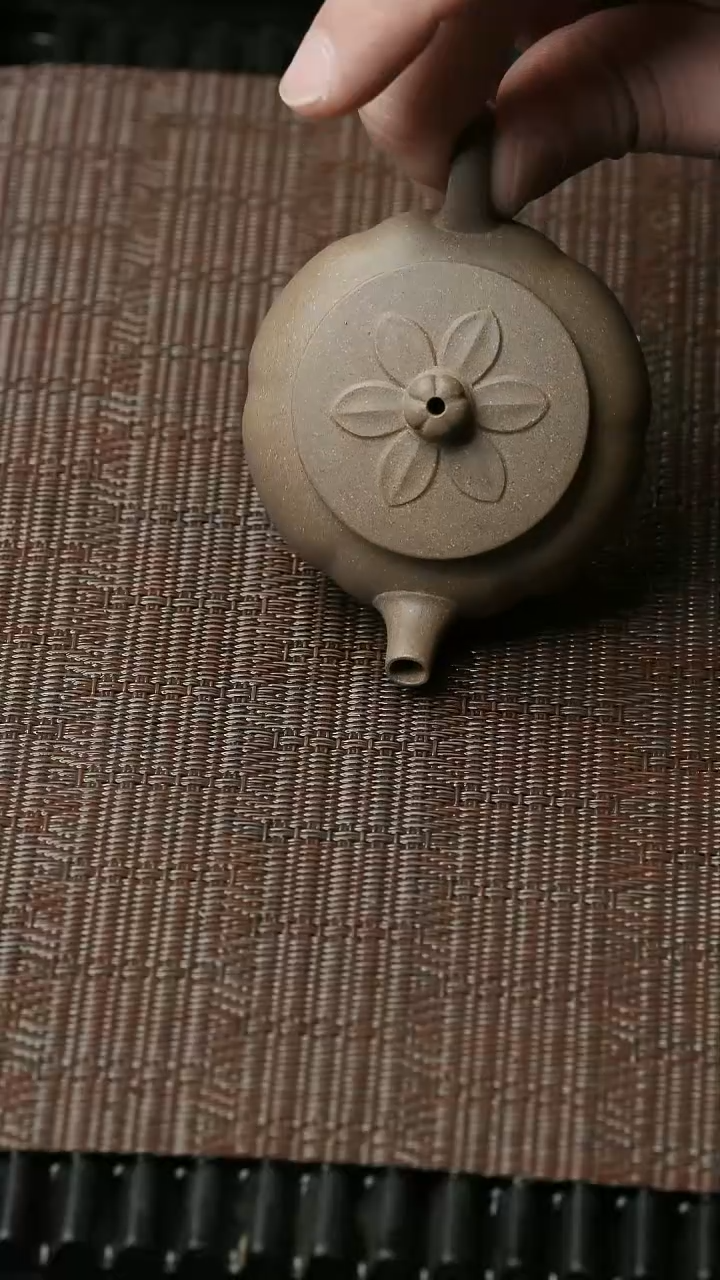 【闪购商品】紫砂茶壶五堂 莲蒲60cc