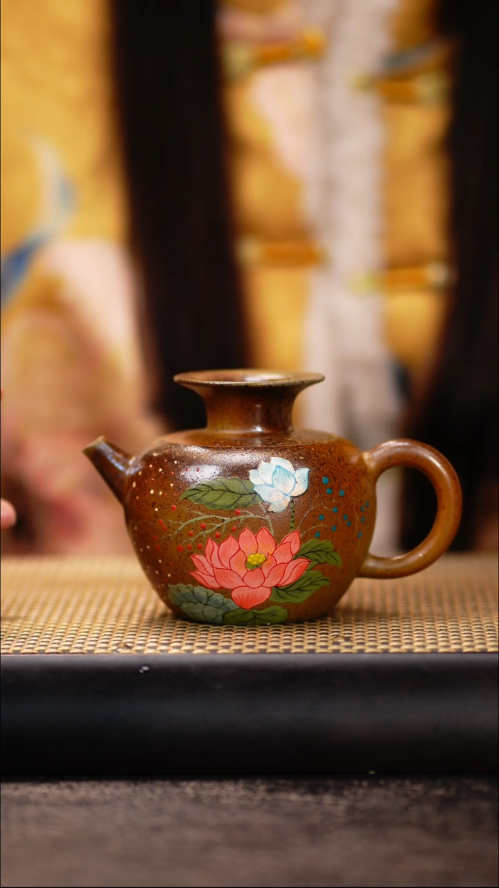 23小鱼柴烧荷花青柑壶