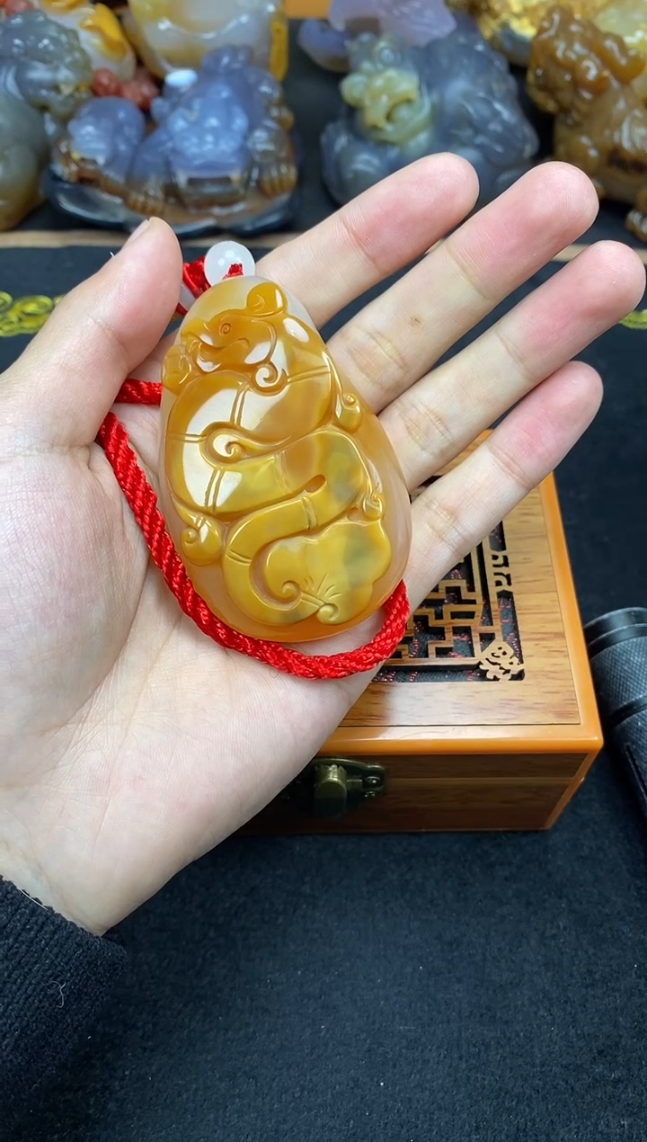 未镶嵌玛瑙/玉髓珠宝奇石用****50