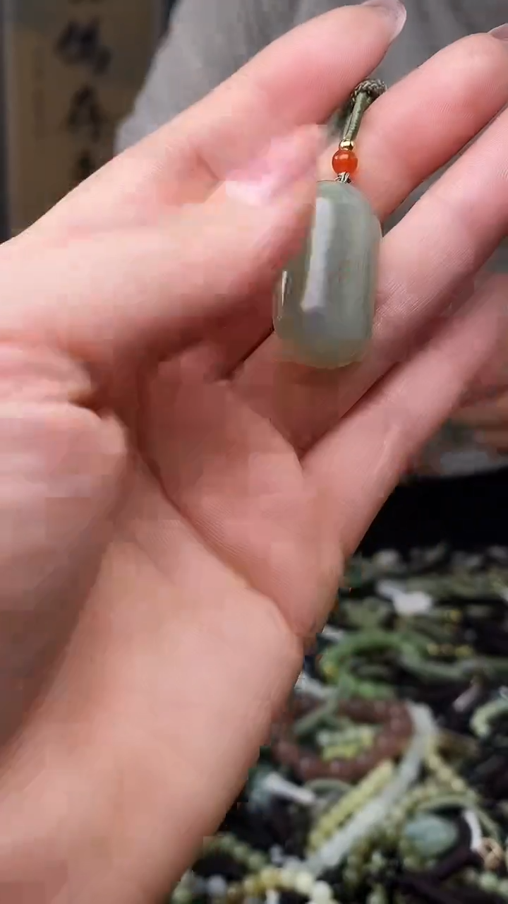 颈饰未镶嵌和田玉多样性发货，拍一发一