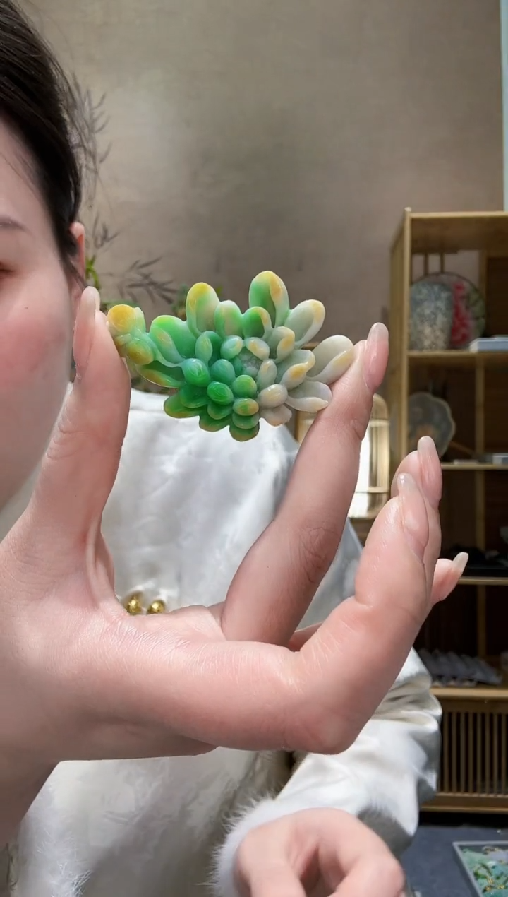 【闪购商品】翡翠颈饰未镶嵌吊坠