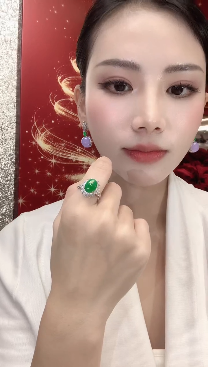 18K金镶嵌戒指翡翠D30