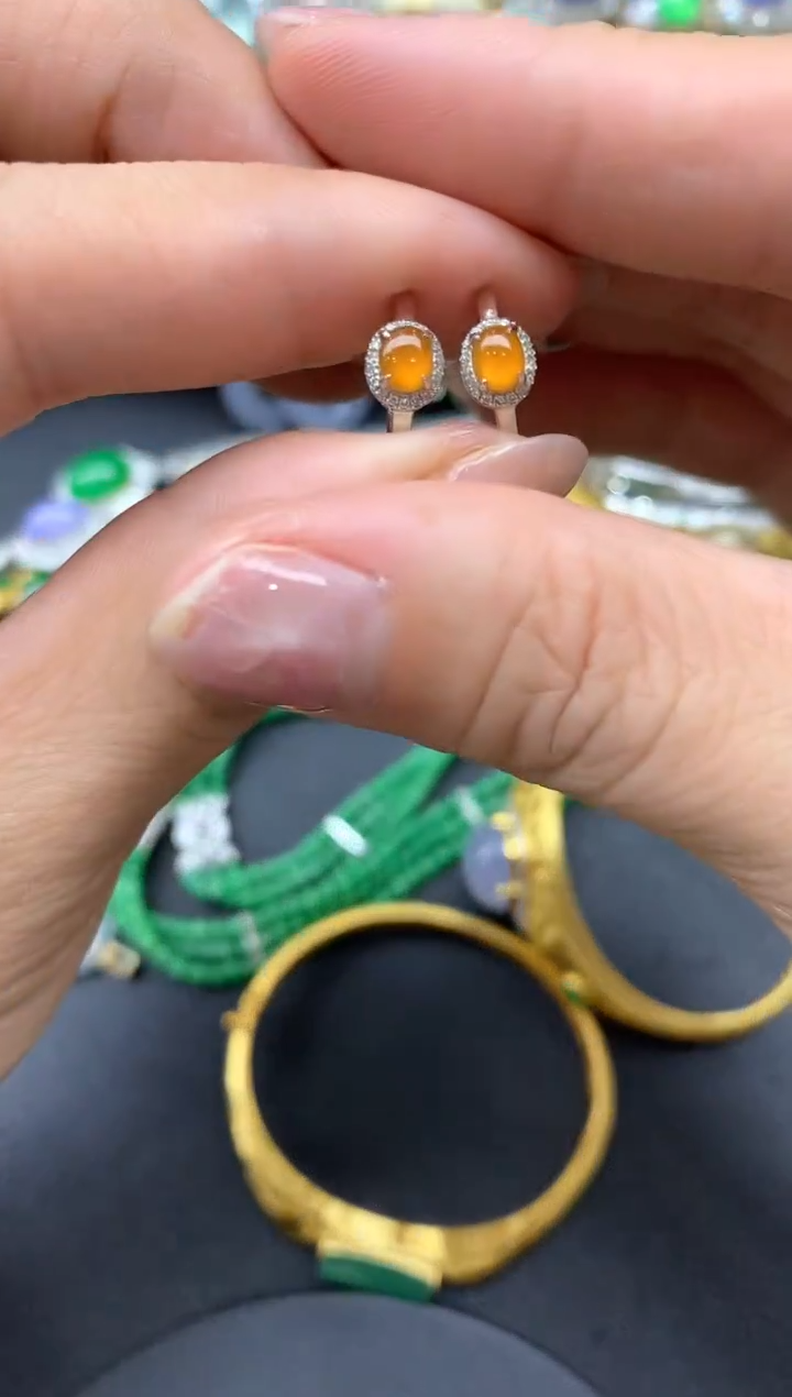 【闪购商品】翡翠颈饰18K金镶嵌281中国好珍宝