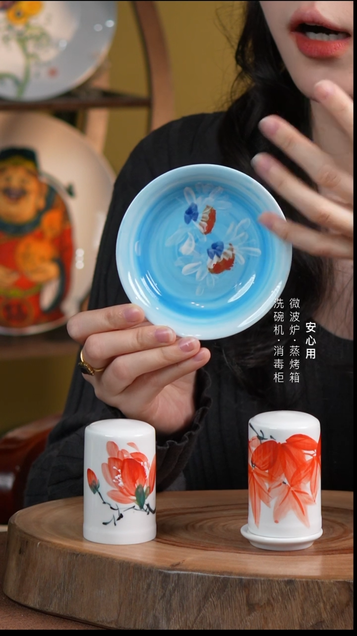 瓷【福利品】景德镇高温手绘釉下彩4英寸味碟蓝底雏菊