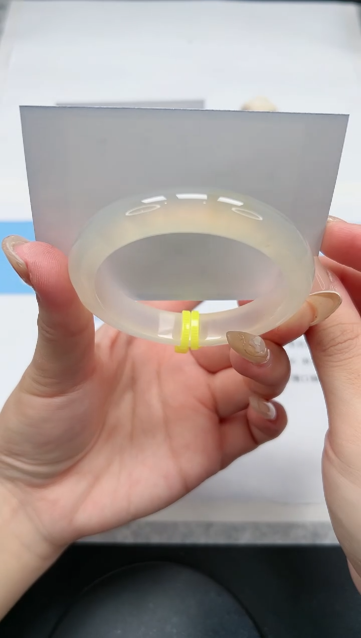 【闪购商品】玛瑙/玉髓手镯未镶嵌34/香槟55