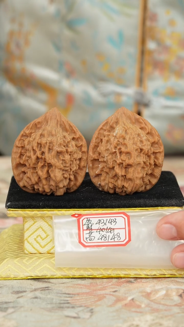 【闪购商品】文玩核桃把件官帽