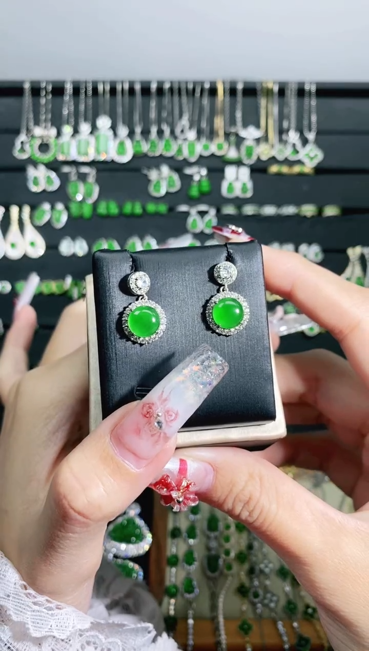 【闪购商品】翡翠耳饰银S925镶嵌多样性