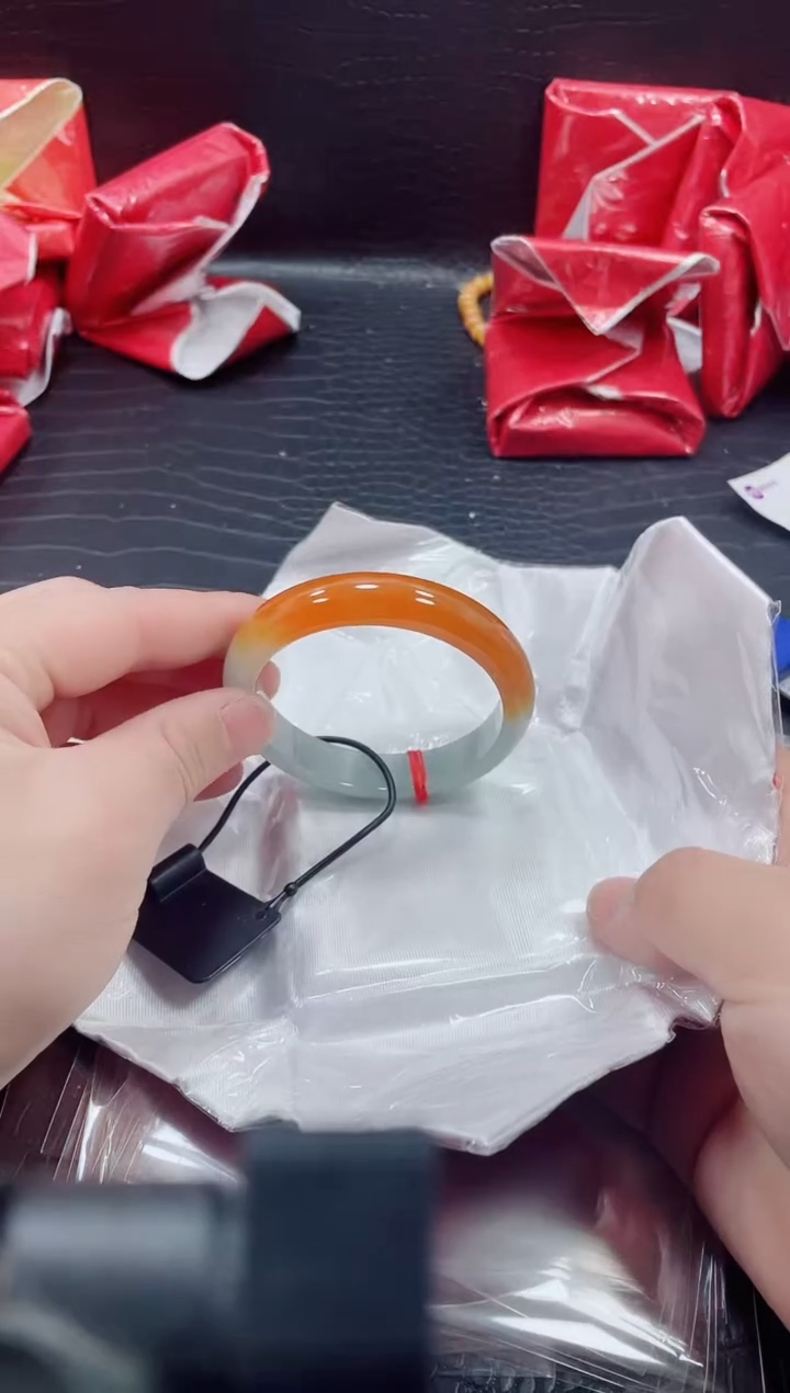 非金属无小哥57 号手镯 59.8圈口