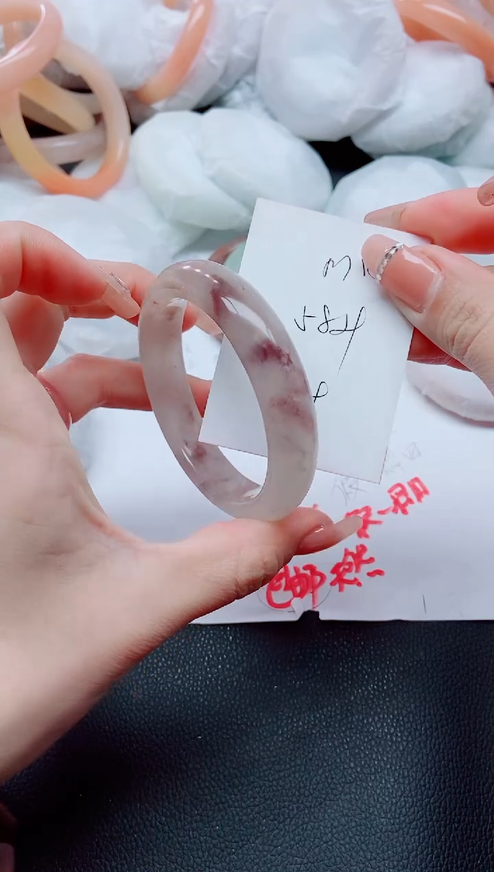 【闪购商品】石英质玉手镯未镶嵌M156-58/59