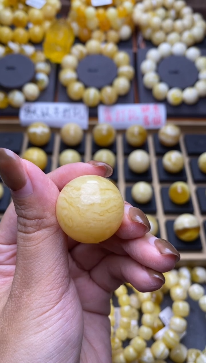 【闪购商品】琥珀裸石未镶嵌大小姐珠宝严选167
