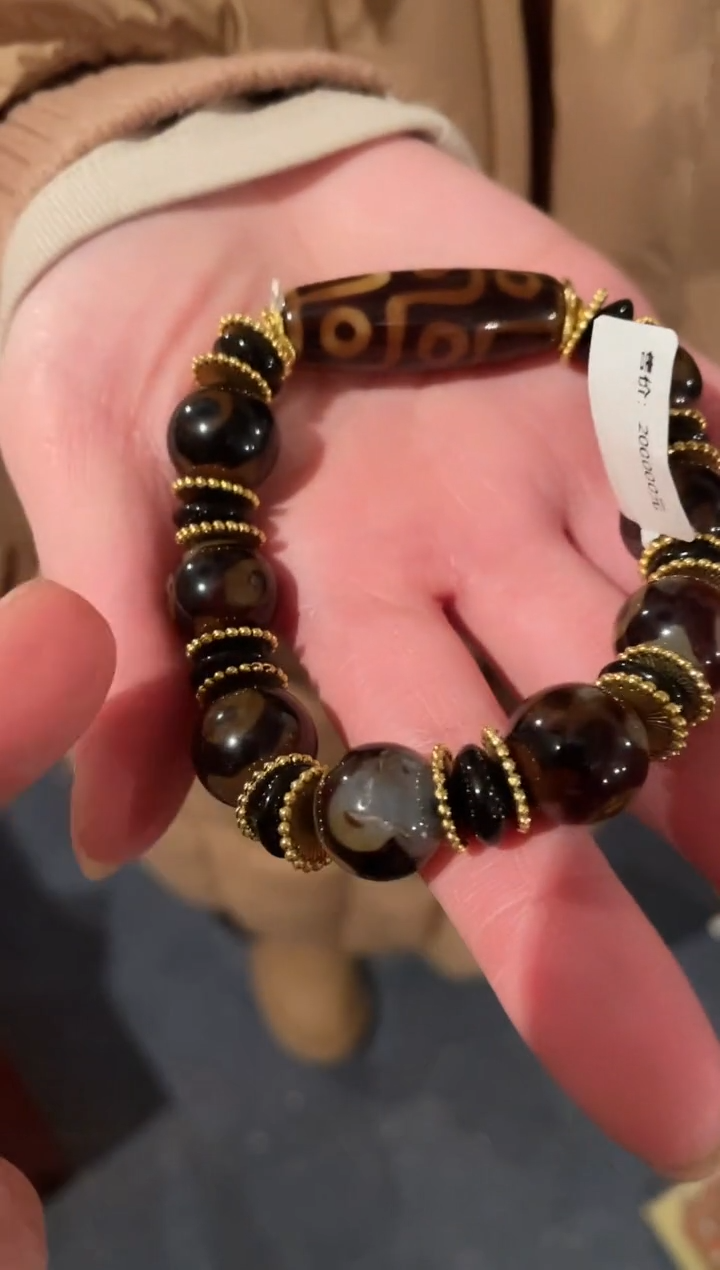 【闪购商品】一一一一一一黑天