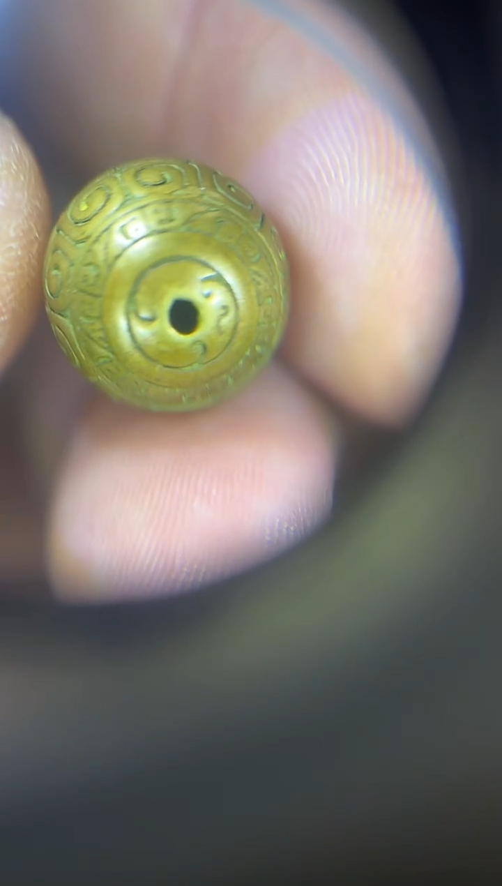 无非金属12.5mm  回纹珠 黄立马 