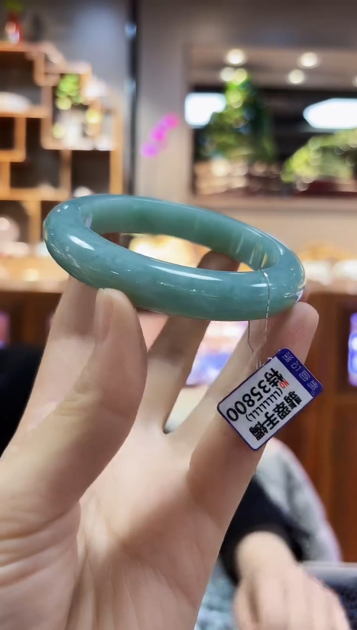 【闪购商品】翡翠颈饰未镶嵌手镯60.3