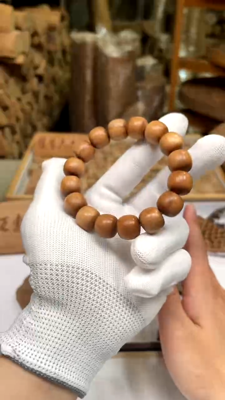 【闪购商品】檀香木其他树头料13x14单圈