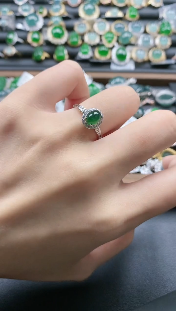 【闪购商品】翡翠戒指银S925镶嵌51511