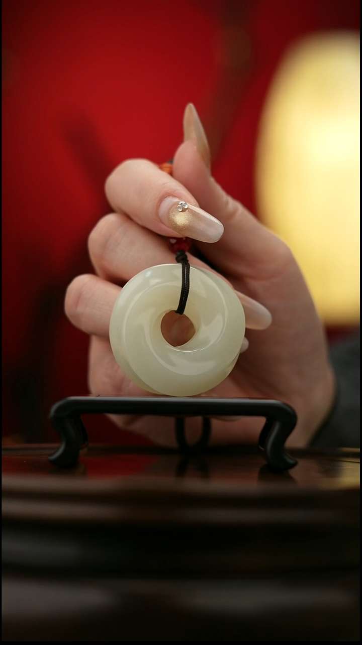 玉【时来运转平安扣】手把件