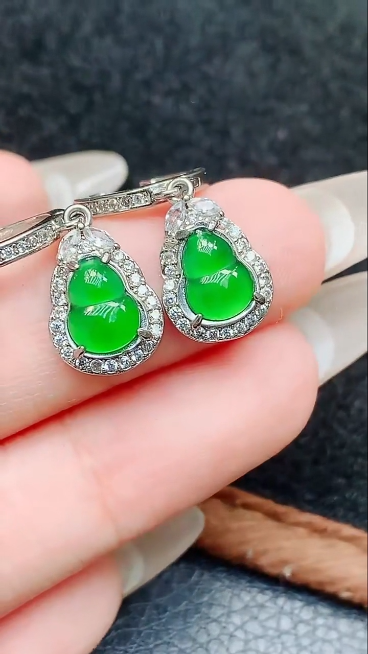 未镶嵌挂件翡翠天然翡翠