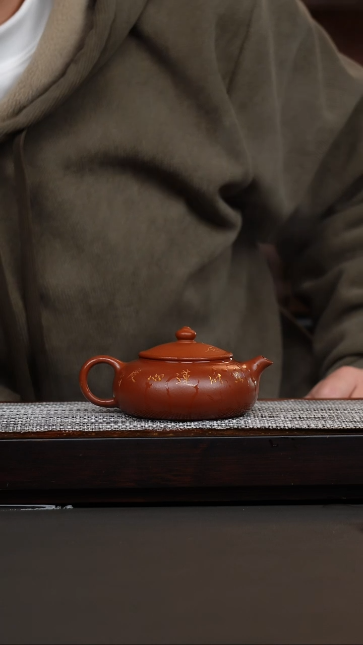 茶壶紫砂赵庄鹅黄朱泥刻绘寒江