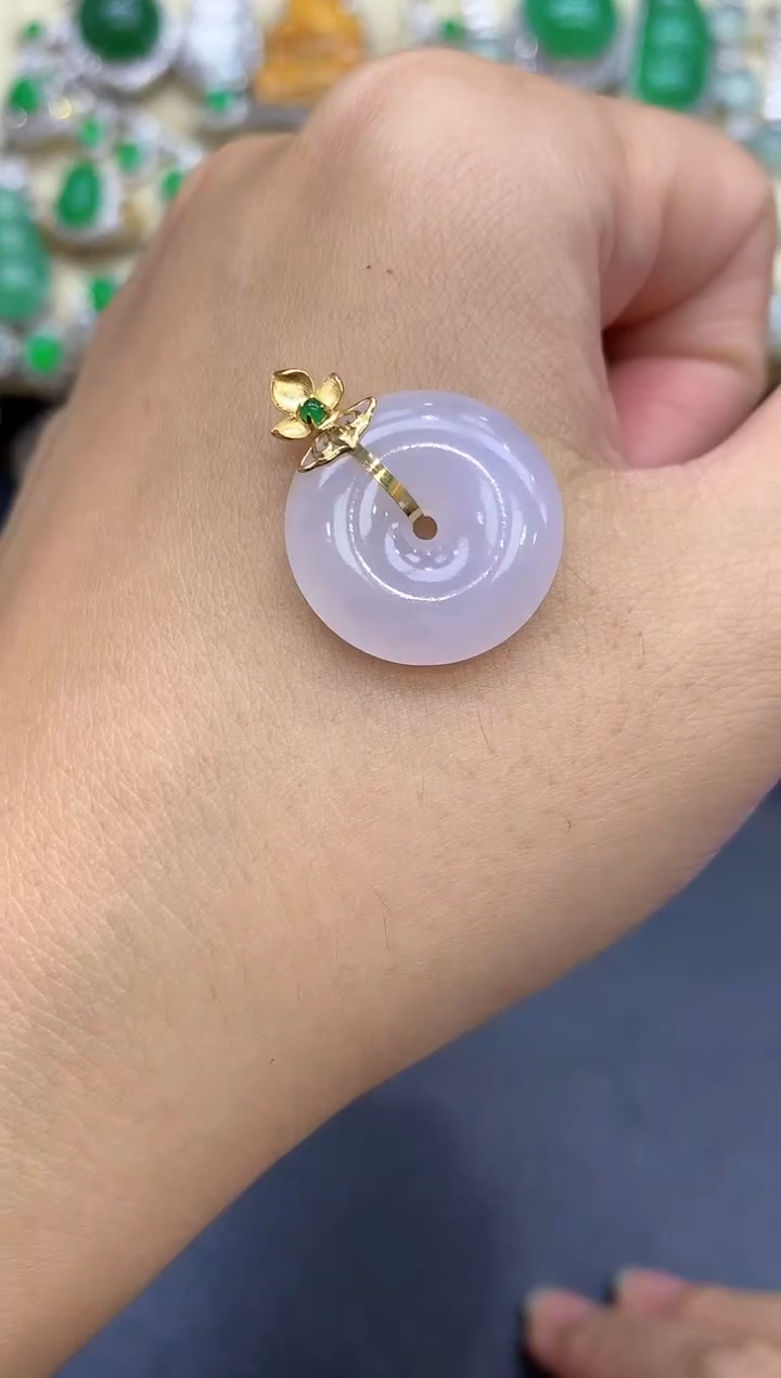 颈饰18K金镶嵌翡翠125-中国好珍宝