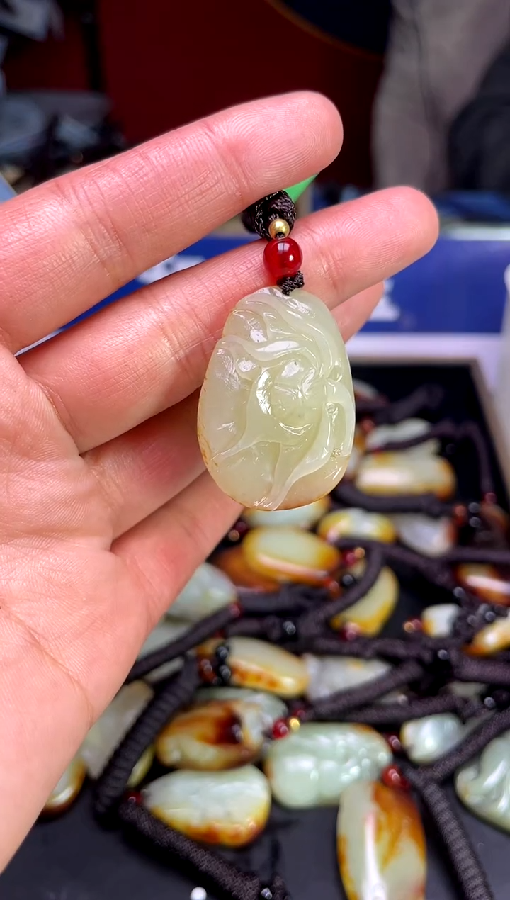 【闪购商品】和田玉颈饰未镶嵌123