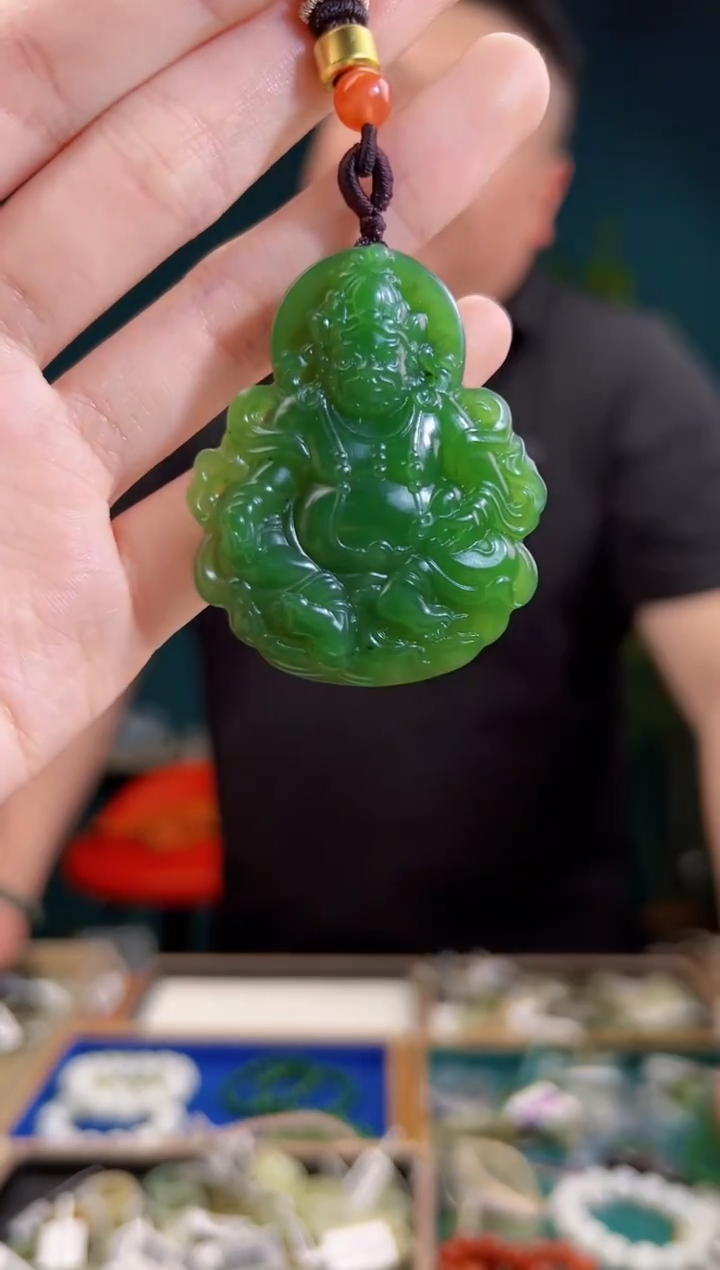 颈饰未镶嵌和田玉一物一证 拍一单发一个