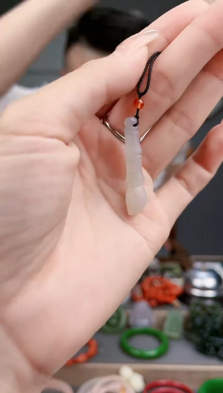 【闪购商品】和田玉颈饰未镶嵌AA多样性发货 拍一发一