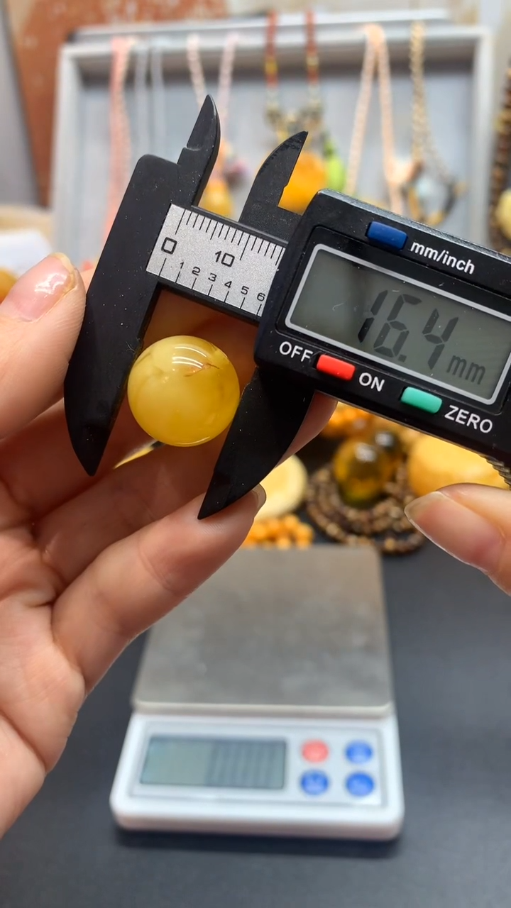 【闪购商品】琥珀珠宝奇石未镶嵌250