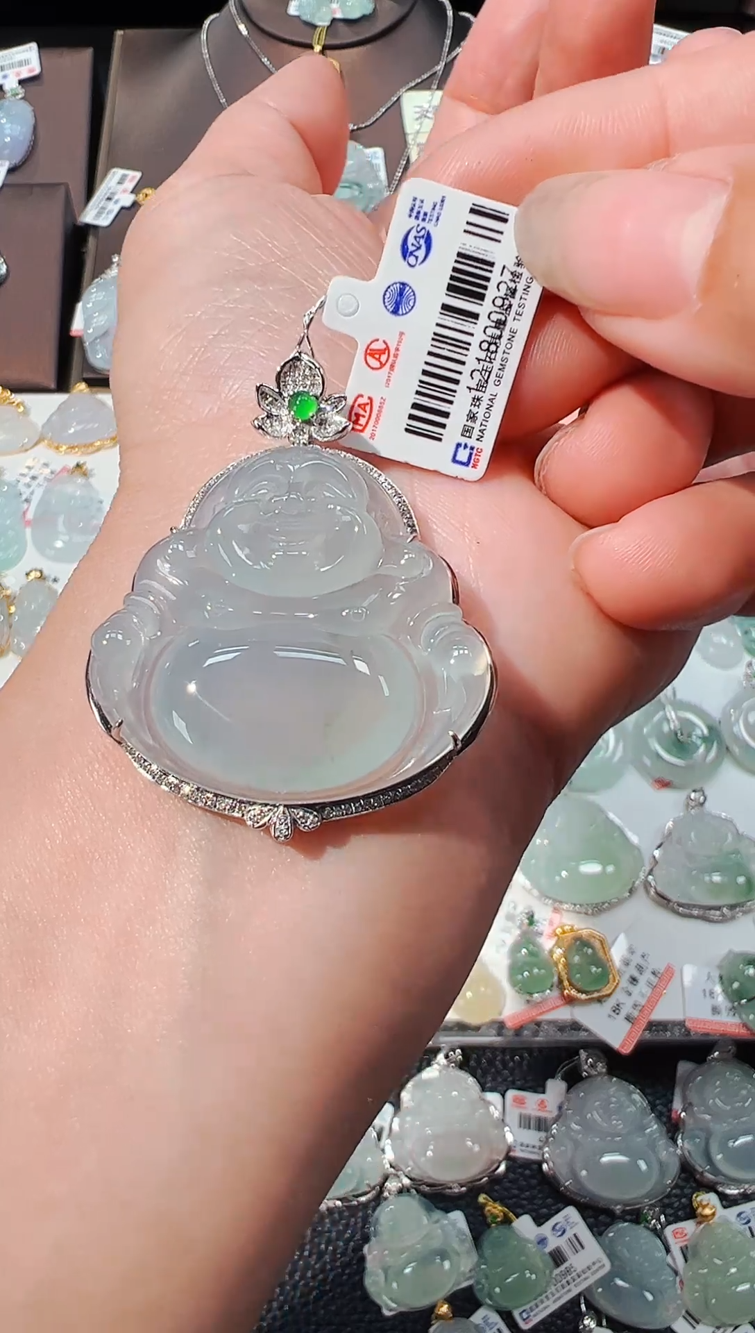 【闪购商品】翡翠吊坠(不含链)18K金镶嵌佛公吊坠927