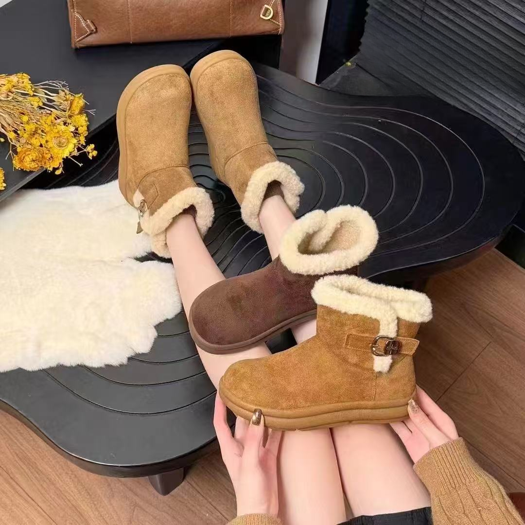 『时尚百搭D』设计显瘦百搭时尚休闲鞋8018-2