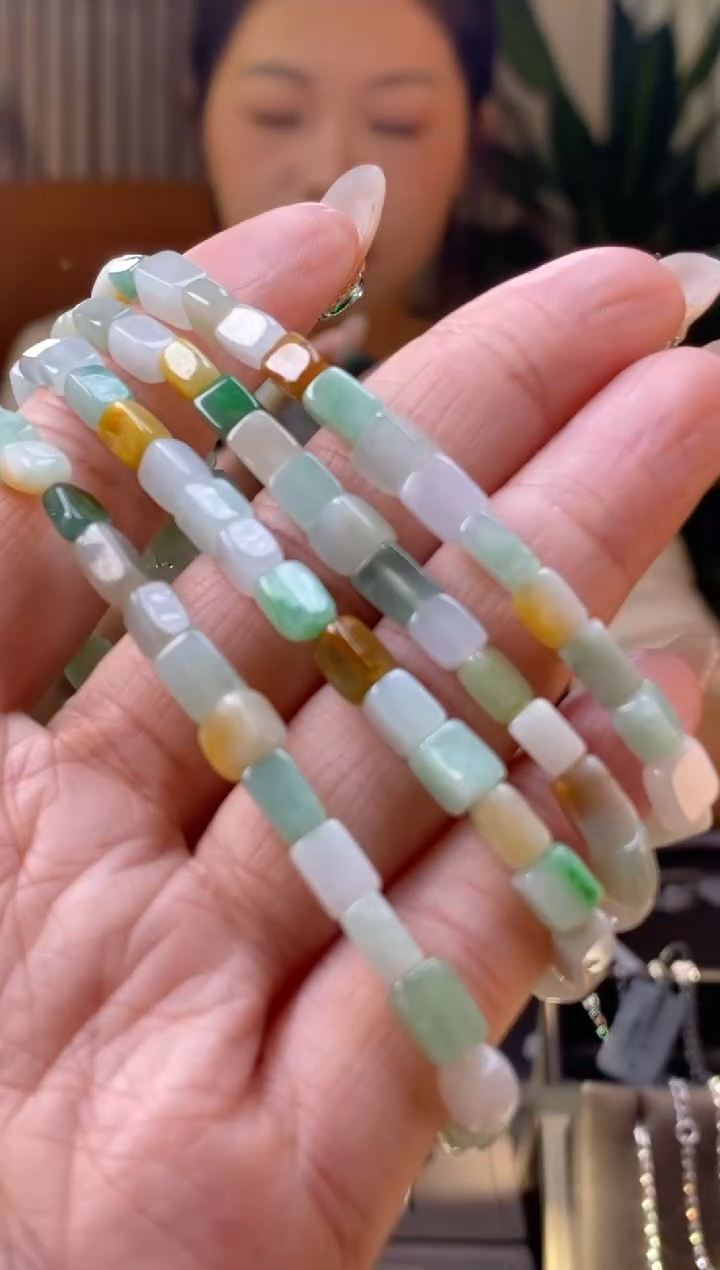 颈饰未镶嵌翡翠净货多样性发其一10820